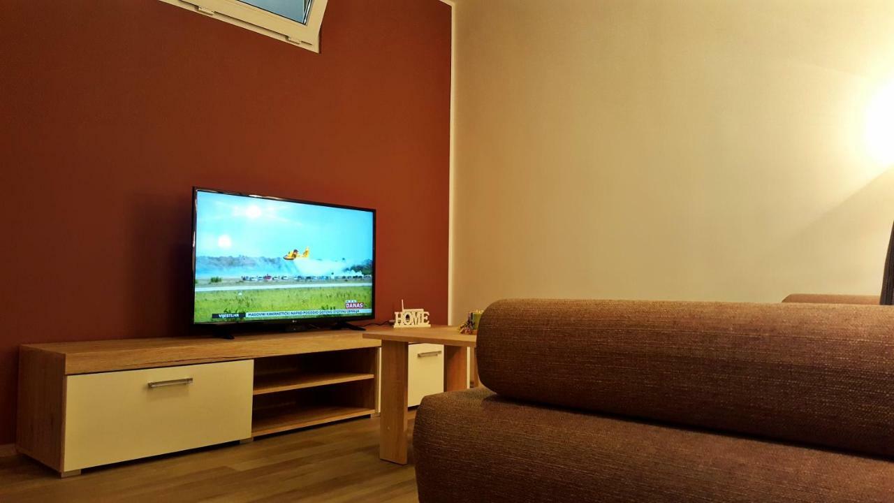 Apartment Tara Pula Buitenkant foto