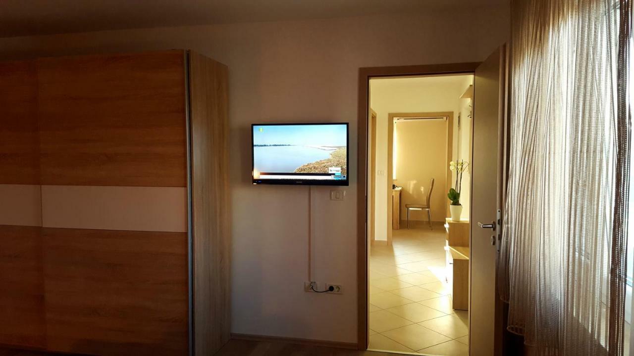 Apartment Tara Pula Buitenkant foto